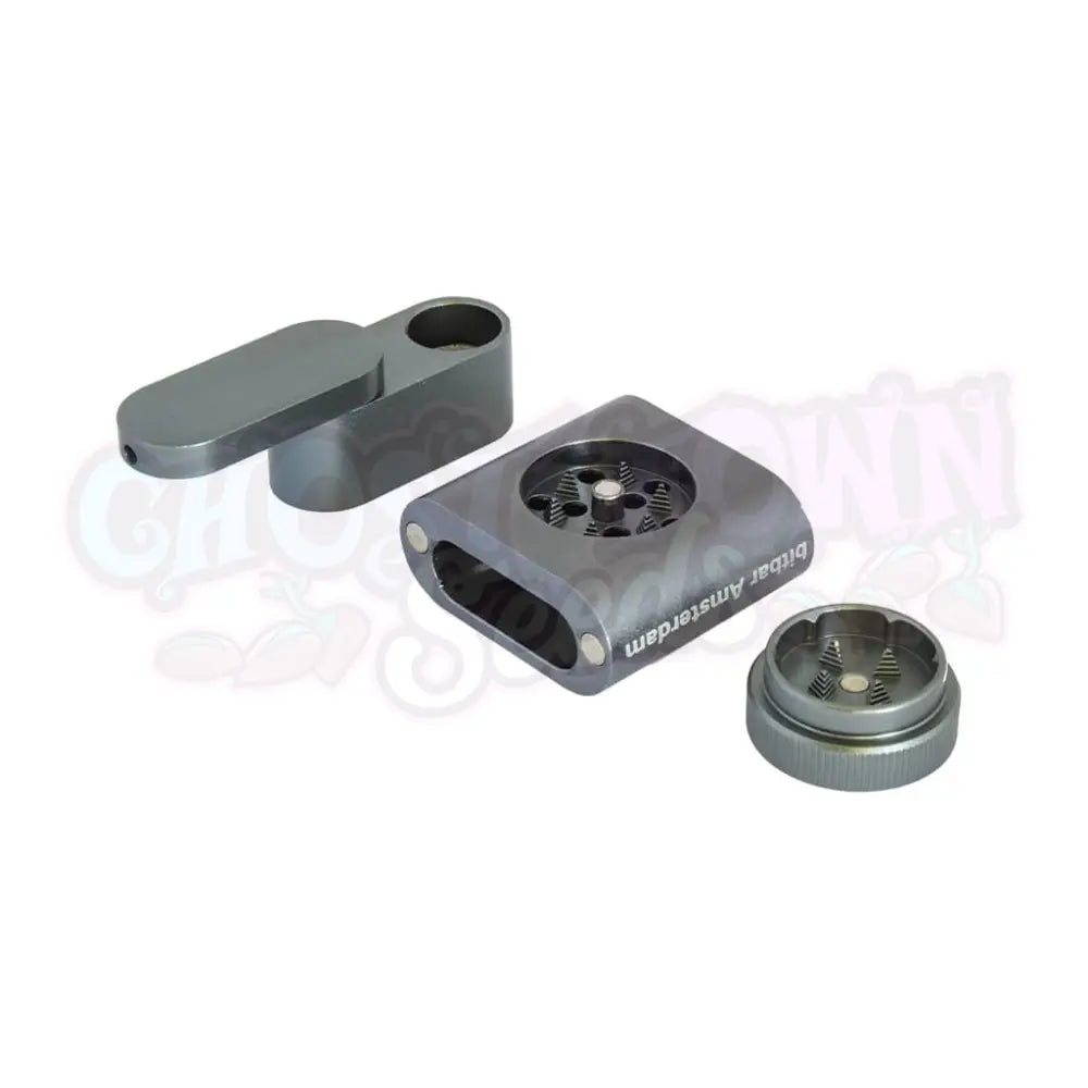 2-Osainen Metallipiippu 2-Osaisella Grinderillä + Puhdistusharja Piiput