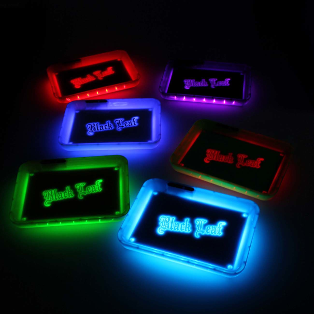 Black Leaf - Iso LED Tarjotin (Musta) Alustat