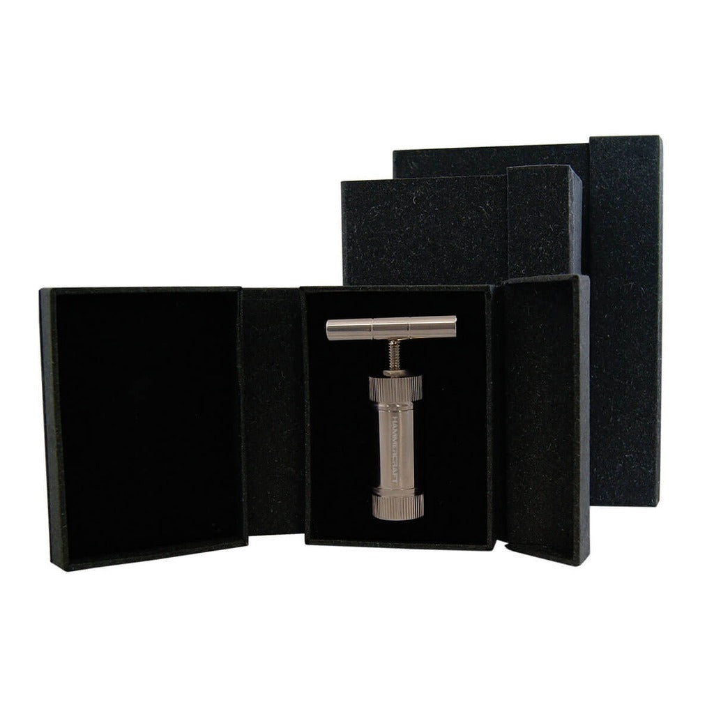 Hammercraft - Deluxe Tupakkapuristin 8,9 cm