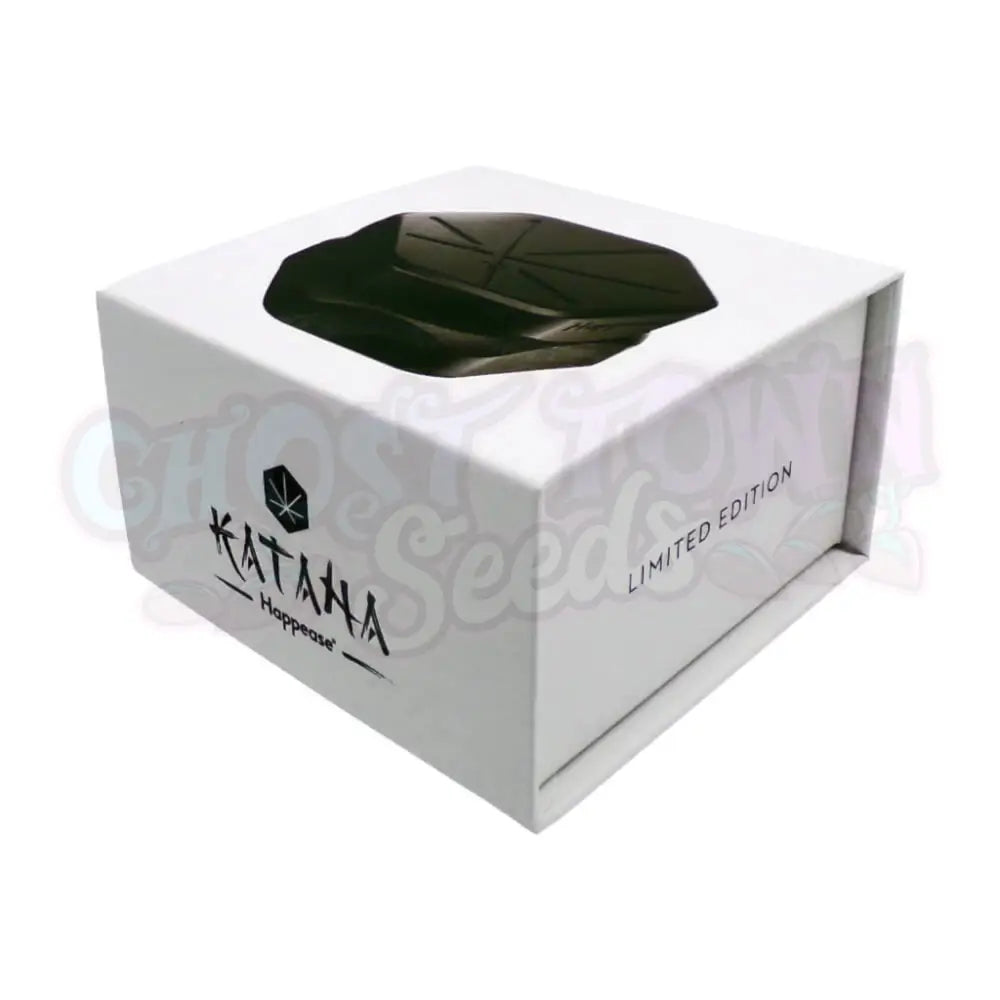 Happease - Musta Katana Aluminiinen Grinderi 2-osainen (60 mm) Grinderit